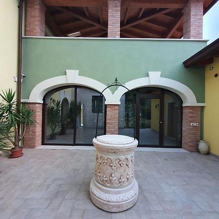 Paradiso Degli Ulivi B&B Peschiera del Garda Buitenkant foto