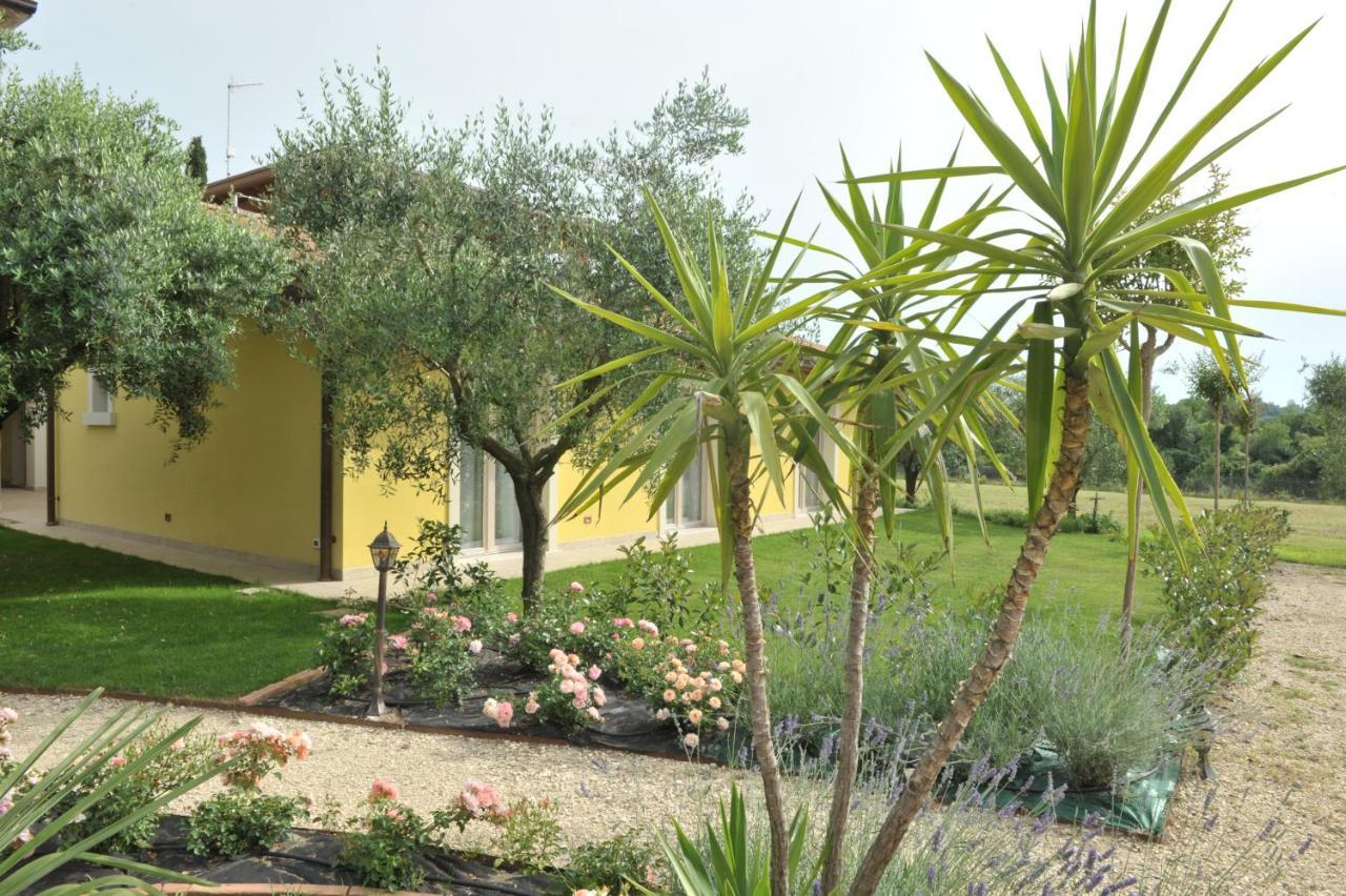 Paradiso Degli Ulivi B&B Peschiera del Garda Buitenkant foto